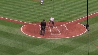 BOS@BAL: Ramirez follows Betts with another home run