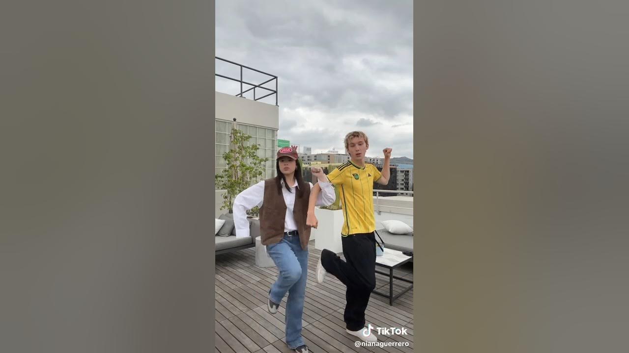 Troye Sivan dancing to his new song Rush Troye Sivan dancing to his new song Rush