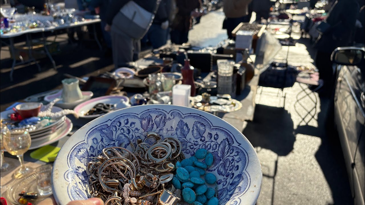 Барахолка Минск, что удалось продать? Деньги из мусора. Мусорщик