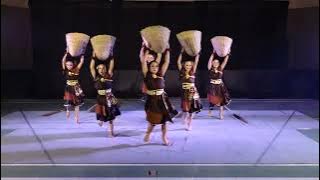 TARI GUGUR GUNUNG_LESTARI WIDODO W. T.AGUNG_ GITOMARON LOMBATARI_PANGGUNG EKSPRESI ANAK INDONESIA'24