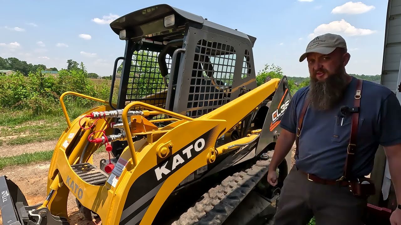 Ultimate Power! Track Loader and Chainsaw Team Up At The Sawmill