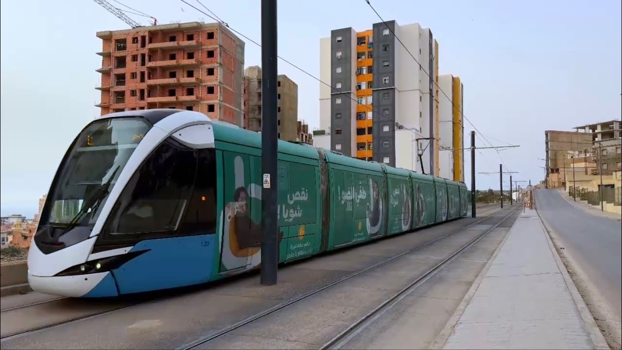 شاهد إقامات جديدة طور الإنجاز في حي محمد خميستي بمدينة مستغانم