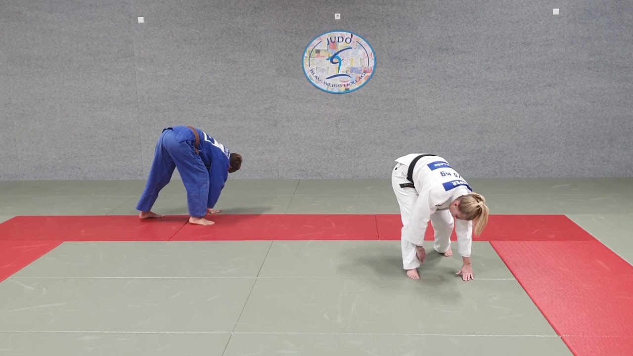 Fallübung: Judorolle (Liegenbleiben)