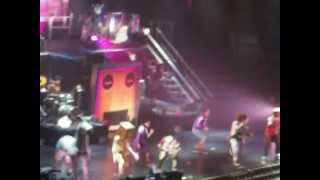 LMFAO feat. Quest Crew - Sorry for Party Rocking- Minneapolis 5-25-12