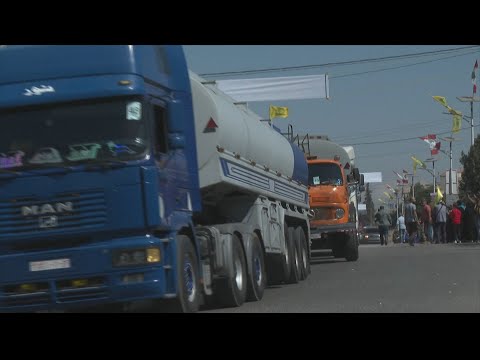 لبنان.. وصول قافلة صهاريج سورية محملة بمحروقات إيرانية 🇱🇧