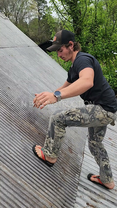 Non slip flippers 💯%