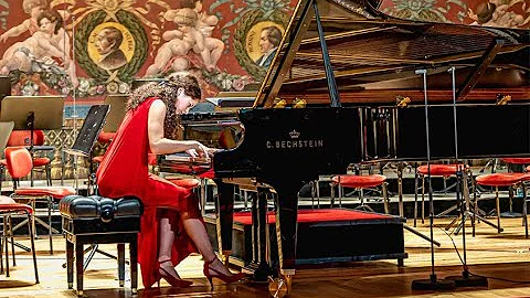 Franz Liszt: Mephisto Walzer Nr. 1 - Tabea Streicher