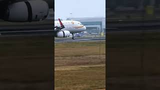 Amazing Airport Spotting, Landing accident, Flying planes, Fly 1 53