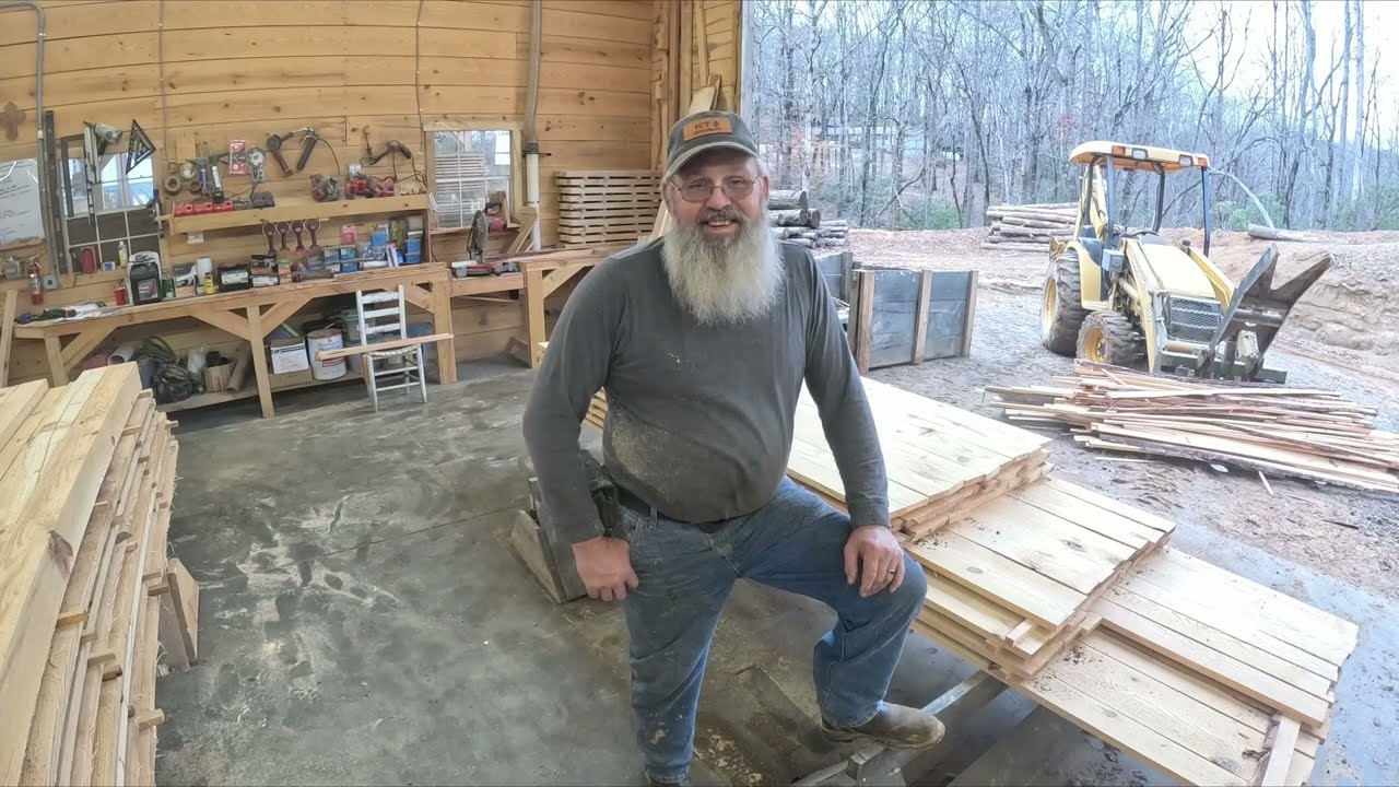 Making 1x4s with our WoodMizer EG100 edger