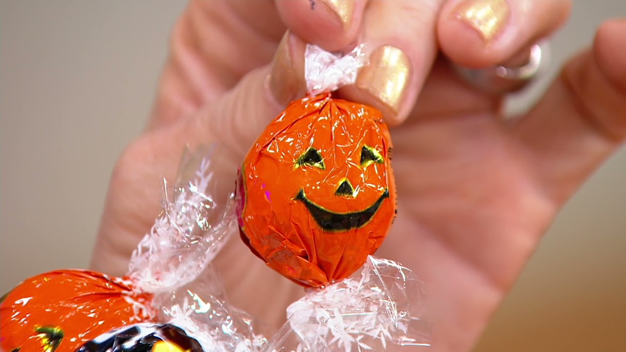 Lindt Lindor 75ct Halloween Truffle Assortment on QVC YouTube