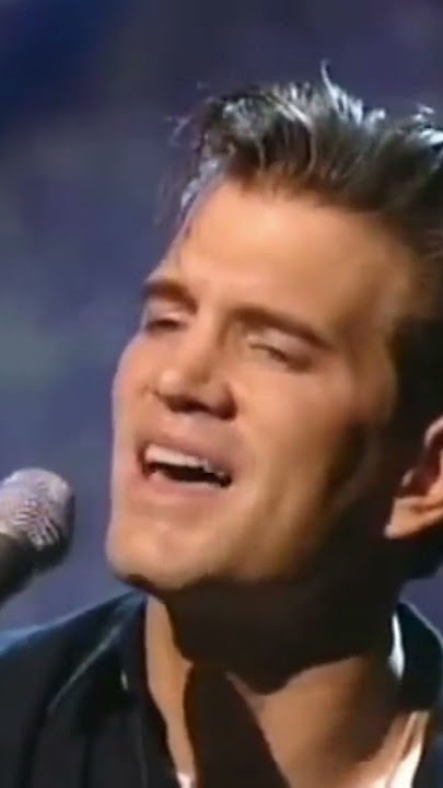 Chris Isaak with