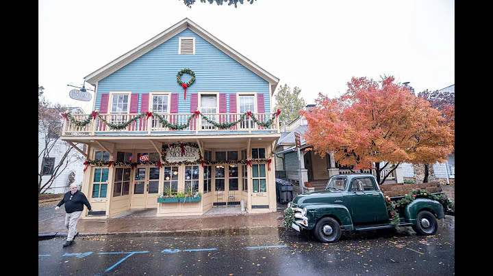 Alexander Michael's classic restaurant in Fourth W...