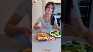 Karısı Azıcık Sinirli Galiba