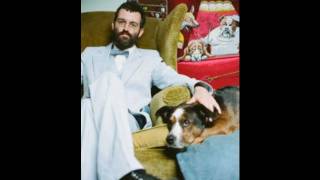 Watch Eels Christmas Is Going To The Dogs video