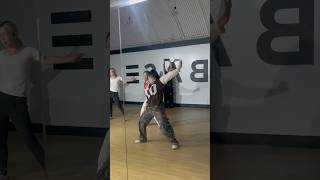 BREAKIN’ DISHES Rihanna Dance Class Choreography
