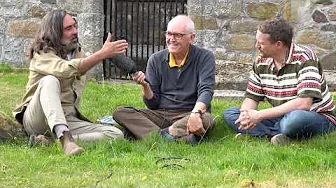 Neil, Tim and John, Graveyard talk
