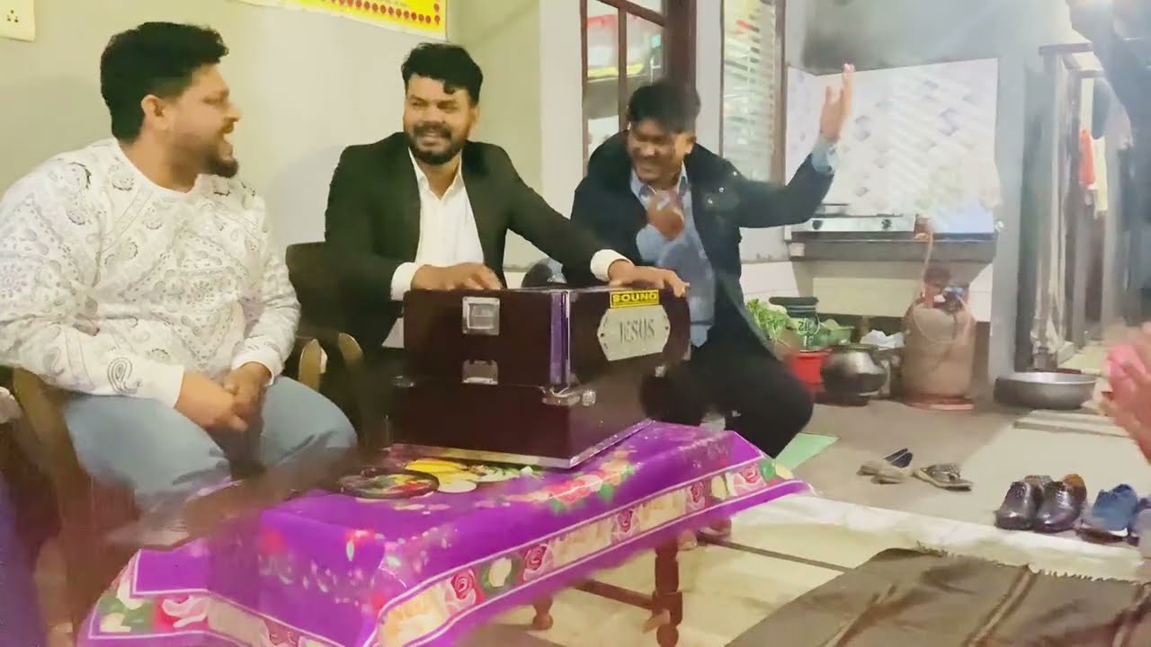 Yeshu Sade Naal Hai  Bro   Vijay Alisha  Bro Matti Teji With Bro Bobby Saab  Masihi Geet   Masih