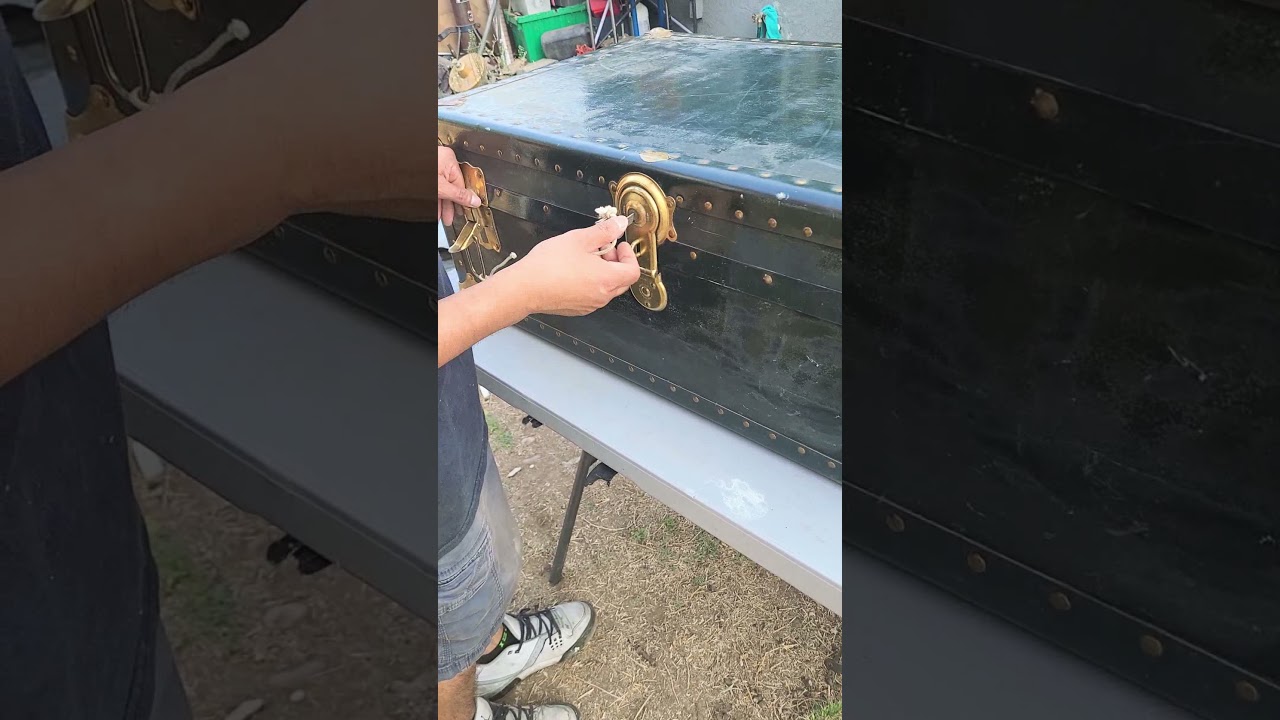 Part #2 opening an antique trunk me and my husband found at a thrift store