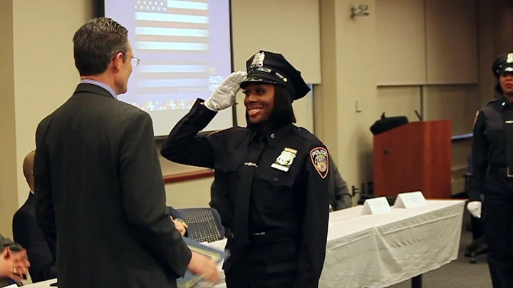 Newest Class Graduates from NYC Hospital Police Academy - DayDayNews