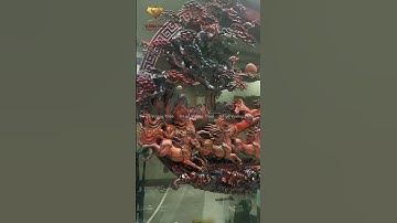 Chốt bức tranh Bát Mã Truy Phong gỗ Trắc đỏ đen điêu khắc thủ công có 102