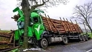 Dangerous Crazy Drivers Fails Roads Fastest Logging Trucks & Heavy Equipment Crashes Extreme Roads