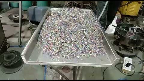 PLASTIC PART LINEAR FEEDER