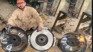 Repairing Cracked Flywheeel Of Semi Truck || Engine Flywheel Rebuild ||