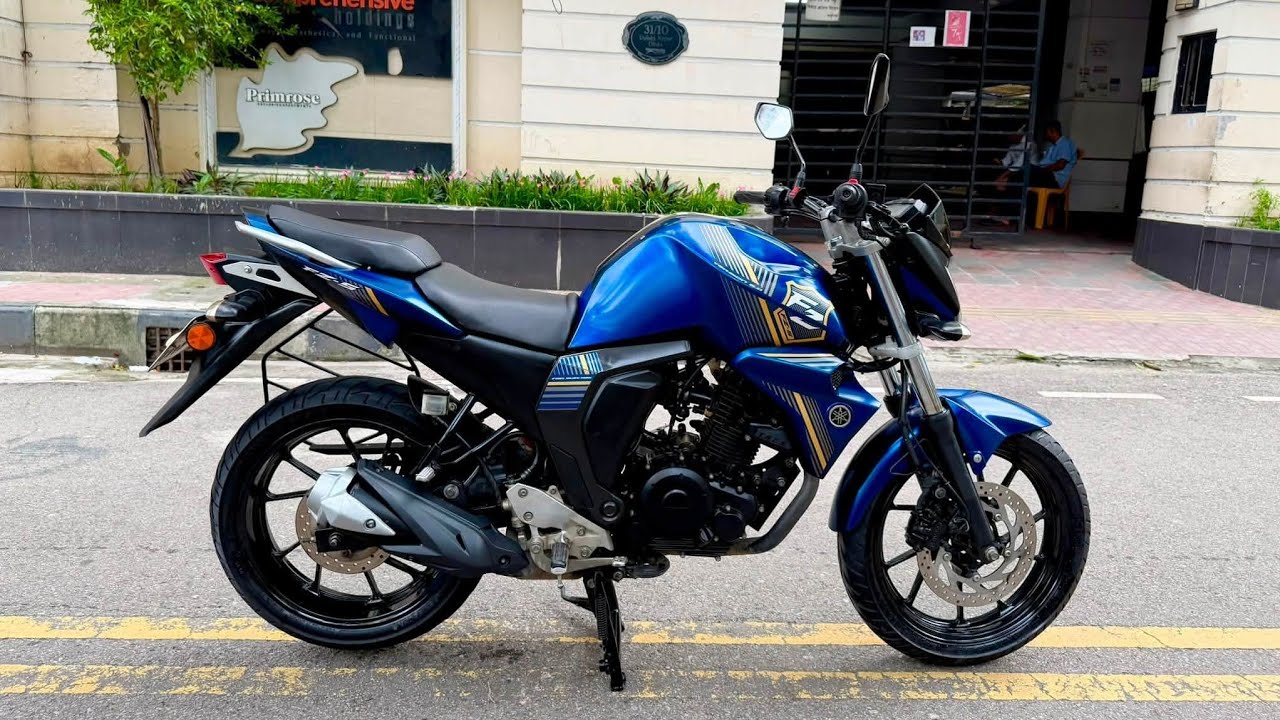 Yamaha FZ 2023 Blue