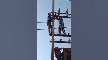 PSPCL ke lineman kaam krte hue #shorts #pspcl #lineman