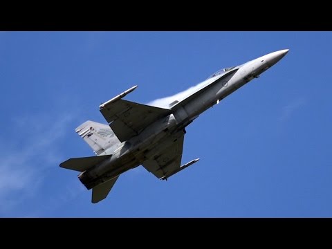 AMAZING! RAAF F/A-18A/B Hornet's Display at 2017 Air Tattoo airshow schedule