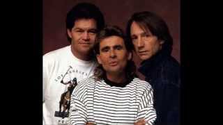The Monkees - Sometime in the Morning (Live 1987)
