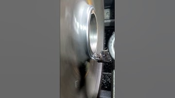 Precision in Motion – ASMR Lathe Spinning, Carving & Perfectly Clean Cuts