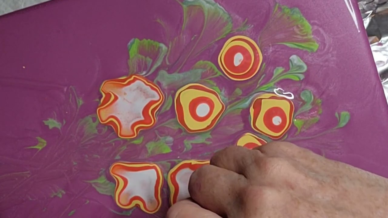 WATCH THIS STRING PULL WITH BLOWN SKEWERED FLOWERS  # fluidart # stringpull 