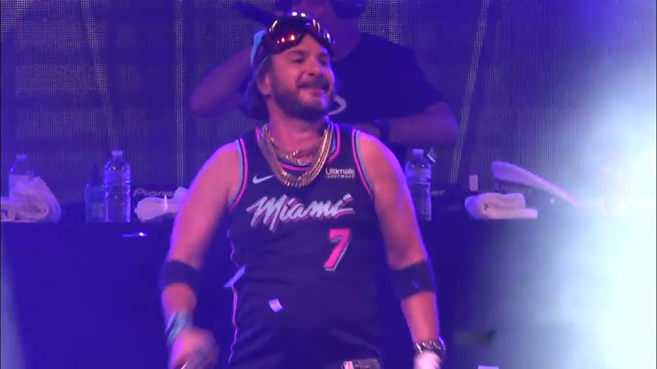 FATAL BAZOOKA MICHAËL YOUN CE MATIN VA ÊTRE UNE PURE SOIRÉE (FÊTE DE WALLONIE SERAING 2022 FATAL BAZOOKA MICHAËL YOUN CE MATIN VA ÊTRE UNE PURE SOIRÉE (FÊTE DE WALLONIE SERAING 2022