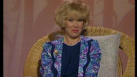 Julie Walters does Mary Brazzle