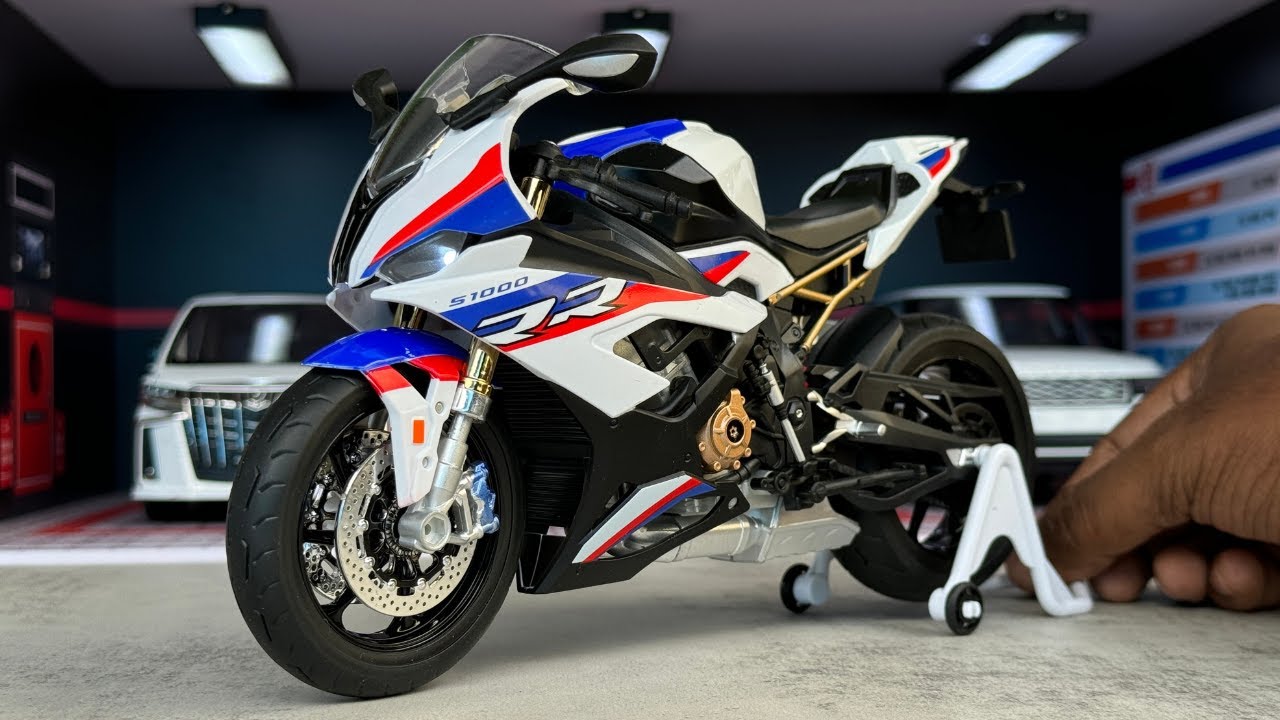 BMW M1000RR Modell 1:9 - Metall Diecast Motorrad Modell Als Sammlerstück