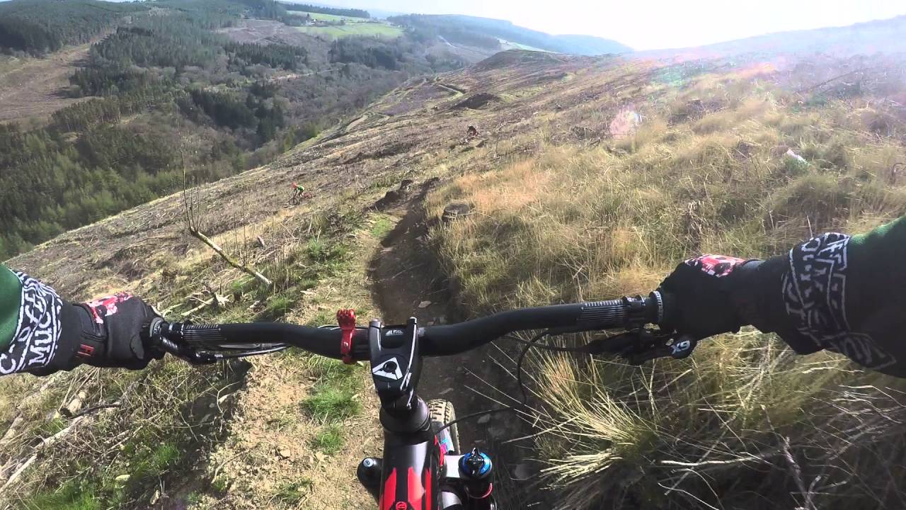 Afan valley Sessioning the G-line built by afan trail crew - YouTube