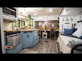 College Students Gorgeous RV Renovation - Tiny House Living At 20