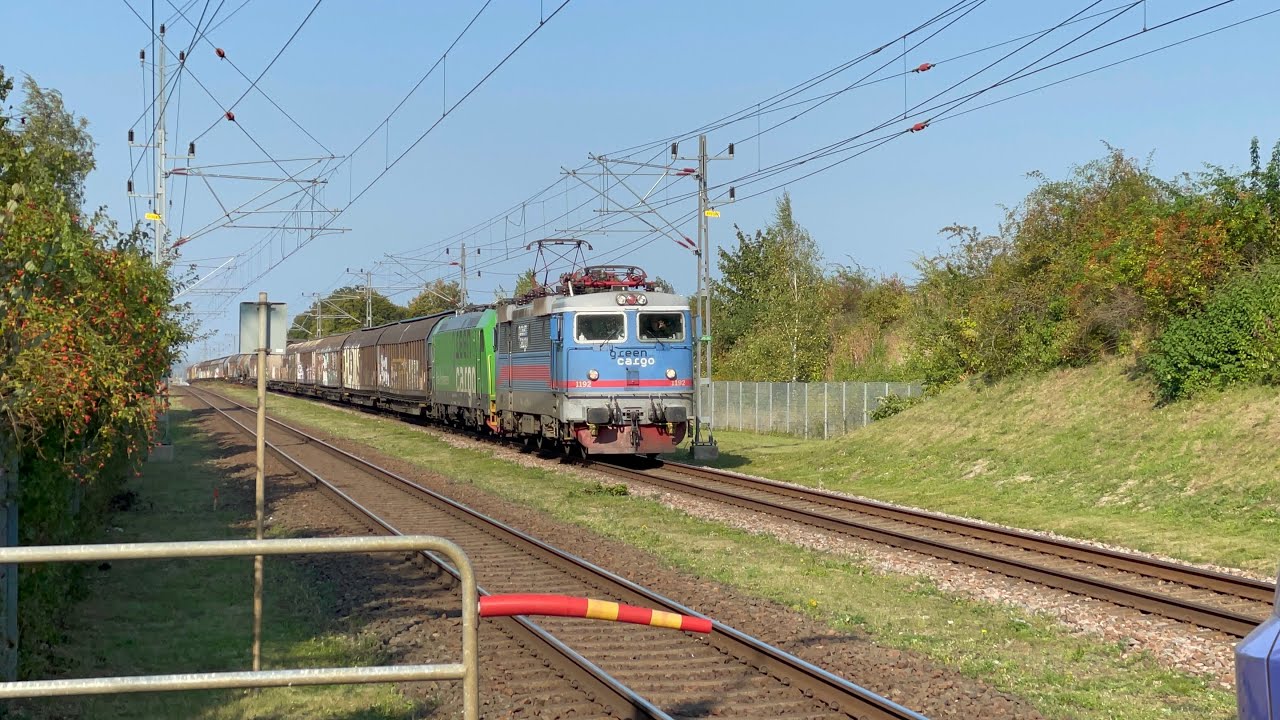 Sensommar på den skånska järnvägen. Tåg i Stångby. September 2024