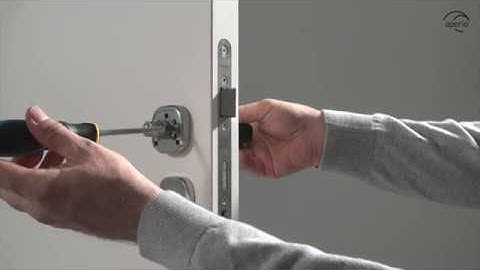 Discover the easiest way to add access control, thanks to Aperio® H100!