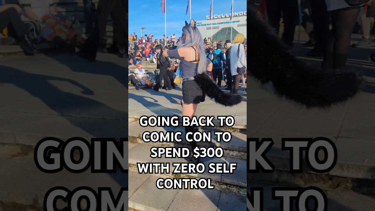 Comic con funny helluva boss loona cosplay relatable #cosplaygirl #helluvaboss #memes #comiccon
