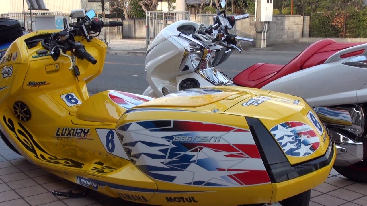 大阪のカリスマカスタムスクーター ヤマハ・マグザム YAMAHA MAXAM