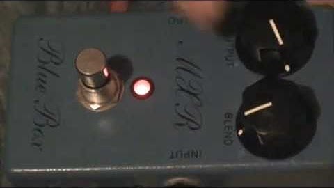 MXR Blue Box Fuzz Octavador Script Logo 70