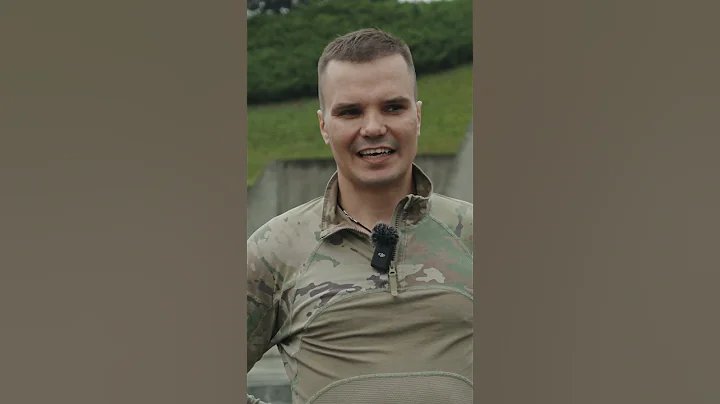 russian invaders tortured 😡 a Ukrainian soldier because he believes in God