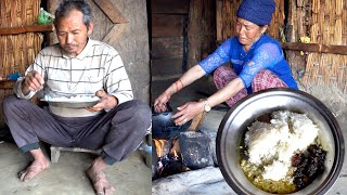 jungle man wife is cooking buff soup curry and rice and eating with jungle man @junglefamilycooking