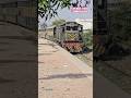 17 UP Millat Express departing from RahimYarkhan #pakrail #train #pakistanrailways #railway