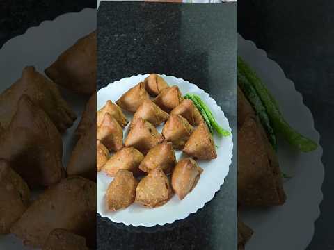 Mini samosa recipe 😋❤️#youtubeshorts #shorts