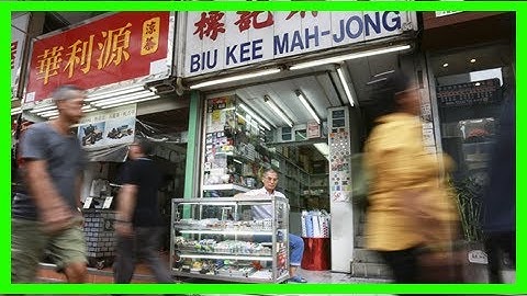 Breaking News | Hong kong’s tiny understairs shops: the artisan mahjong tile carver