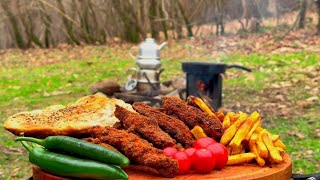 "Crispy Chicken Cookout: Savoring Nature's Delights with Delicious Grilled Chicken and Fresh Bread