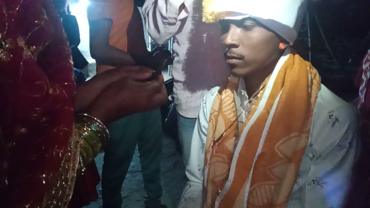 सोती कुमार बना महुआ @ 7320012141ヽ👍